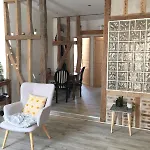 アパート Avec Terrasse A 10min A Pied Du Centre Et De La Gare トロワ
