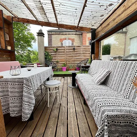 Avec Terrasse A 10min A Pied Du Centre Et De La Gare *