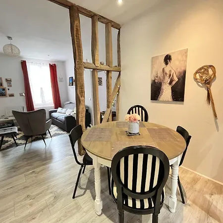Avec Terrasse A 10min A Pied Du Centre Et De La Gare * トロワ
